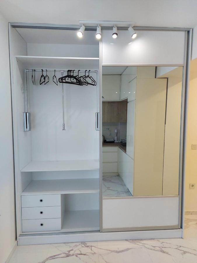 Luxury Apartment Iva Szkopje Kültér fotó