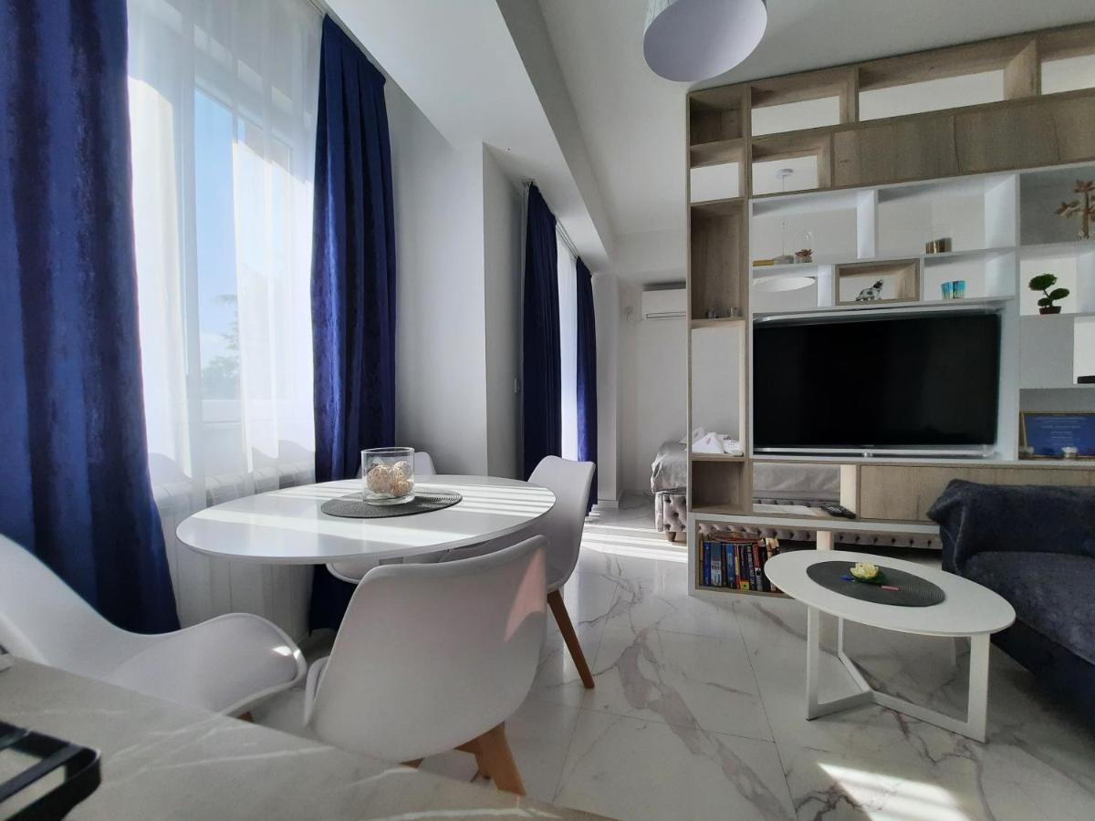 Luxury Apartment Iva Szkopje Kültér fotó