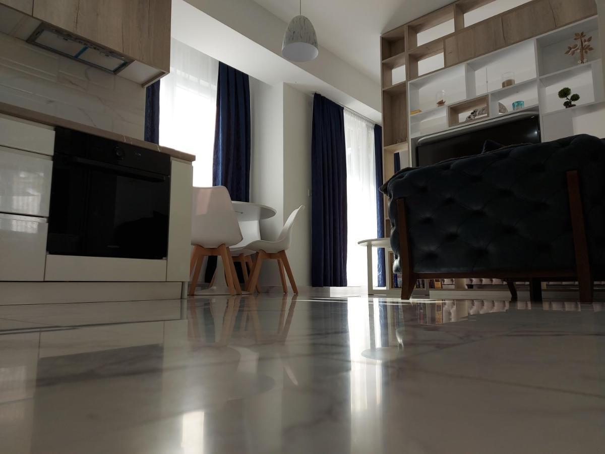 Luxury Apartment Iva Szkopje Kültér fotó